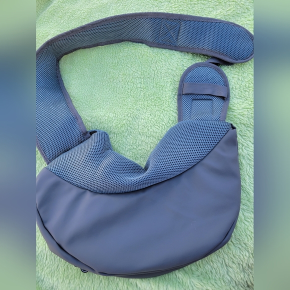 Pet Sling Carrier Breathable MeshTravel - Picture 5 of 7